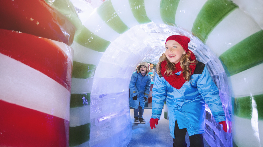 National Harbor Ice Sculptures | Christmas at Gaylord National